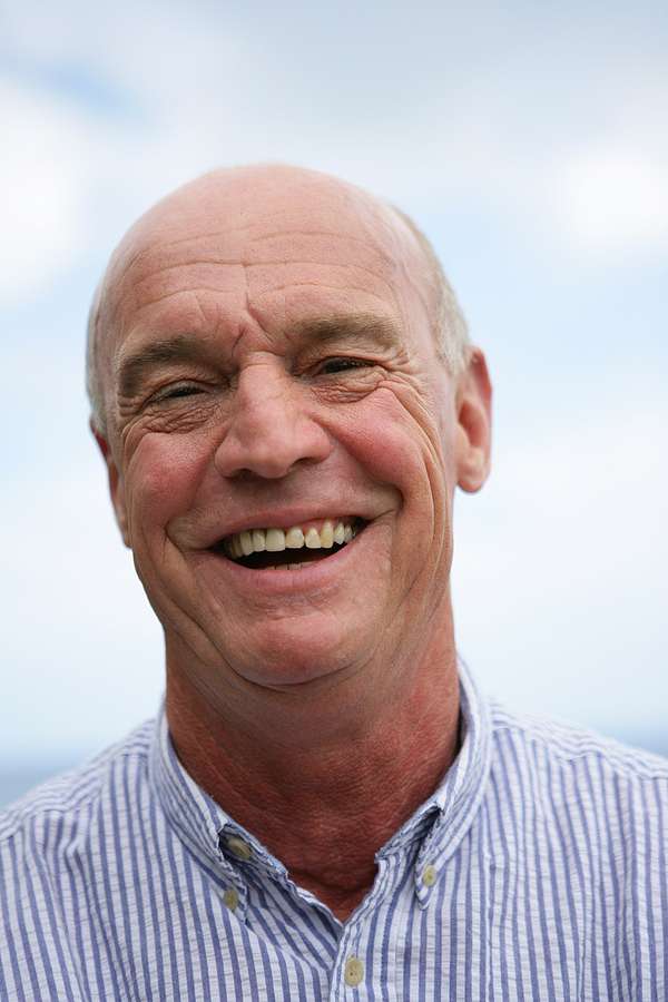 From Implant to Integration: Understanding the Journey of Osseointegration in Dentistry